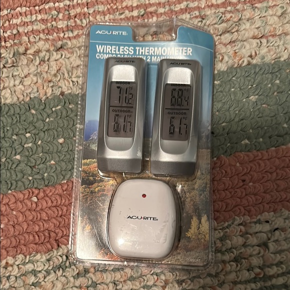 AcuRite Wireless Thermometer Set - Picture 1 of 1